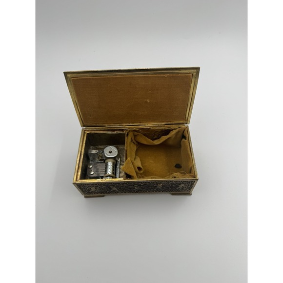Vintage Brass Jewelry Music Box Music Does Work - Picture 4 of 8